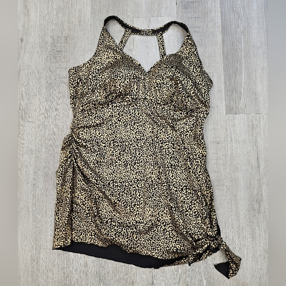 SWIMSUITS FOR ALL 365 Women's Plus Size Multi-Style Convertible Swim Dress - Picture 4 of 6